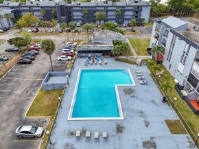 310 Fontainebleau Blvd 502, Miami FL 33172