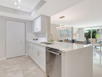 99 SE Mizner Boulevard
