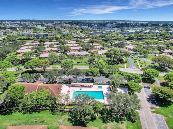 18619 Breezy Palm Way, Boca Raton FL 33496
