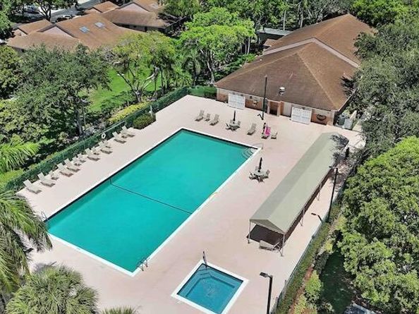 18619 Breezy Palm Way, Boca Raton FL 33496