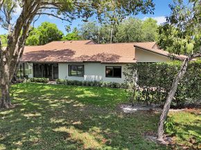 18619 Breezy Palm Way, Boca Raton FL 33496