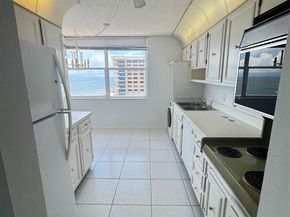 5200 N Ocean Blvd 1207B, Lauderdale By The Sea FL 33308