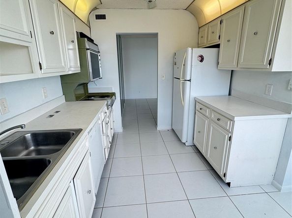 5200 N Ocean Blvd 1207B, Lauderdale By The Sea FL 33308