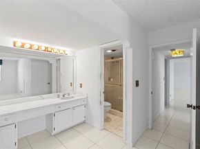 5200 N Ocean Blvd 1207B, Lauderdale By The Sea FL 33308