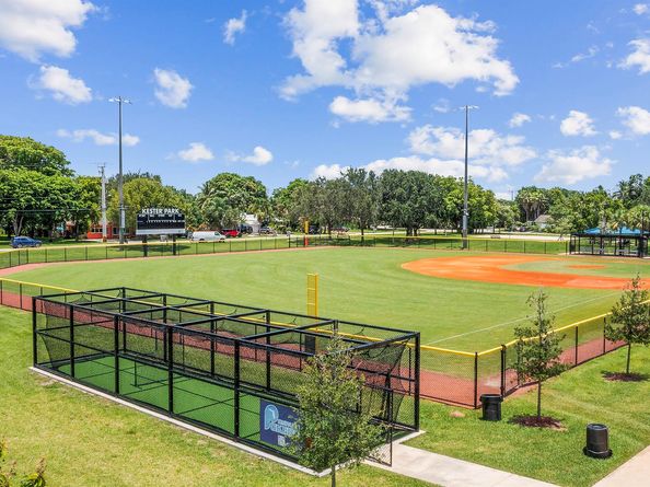 550 NE 5th Street, Pompano Beach FL 33060