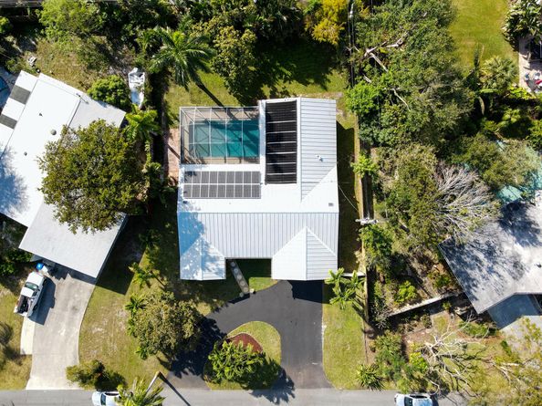 550 NE 5th Street, Pompano Beach FL 33060
