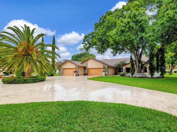 5355 NW 77th Terrace, Coral Springs FL 33067