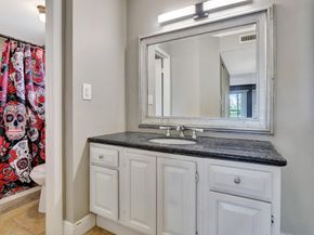6855 W Broward Boulevard 406, Plantation FL 33317