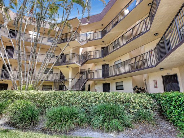 6855 W Broward Boulevard 406, Plantation FL 33317