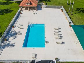 6392 Long Key Lane, Boynton Beach FL 33472