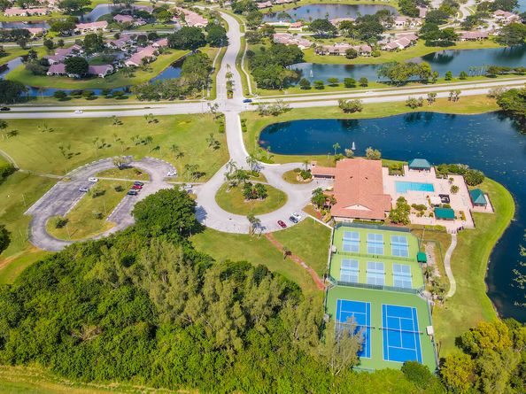 6392 Long Key Lane, Boynton Beach FL 33472