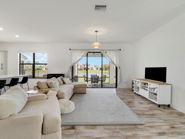 16235 Sandy Shore Drive, Westlake FL 33470