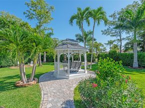 15995 Meadow Wood Drive, Wellington FL 33414