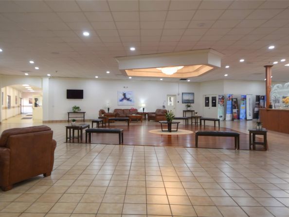 98 Gables Blvd, Weston FL 33326