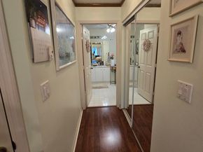 98 Gables Blvd, Weston FL 33326