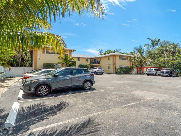 1826 N Dixie Hwy 206, Fort Lauderdale FL 33305
