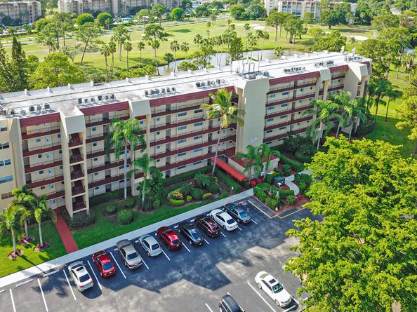 3810 Via Poinciana 401, Lake Worth FL 33467