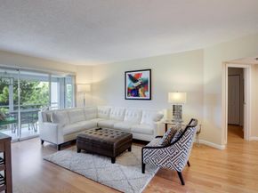 3810 Via Poinciana 401, Lake Worth FL 33467