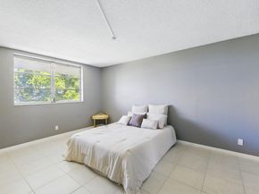 2951 NW 46th Avenue 407, Lauderdale Lakes FL 33313