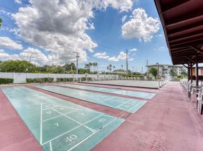 2951 NW 46th Avenue 407, Lauderdale Lakes FL 33313