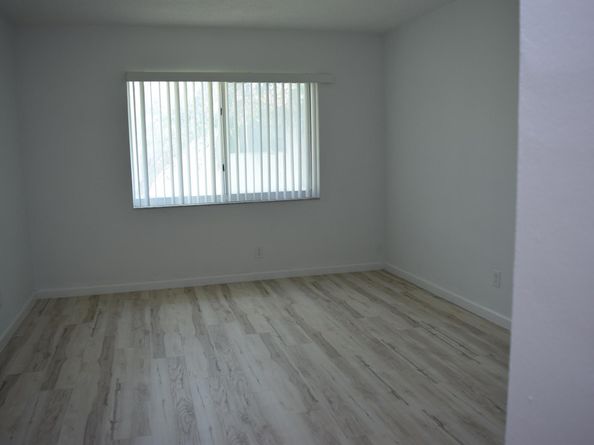 151 SE 6th Avenue 14, Pompano Beach FL 33060