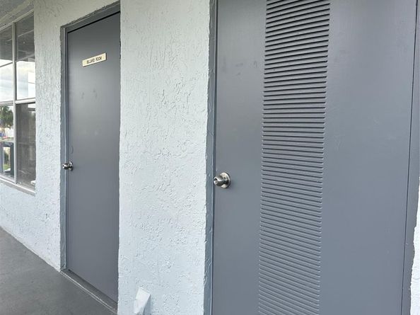 6650 Royal Palm Blvd C 204, Margate FL 33063
