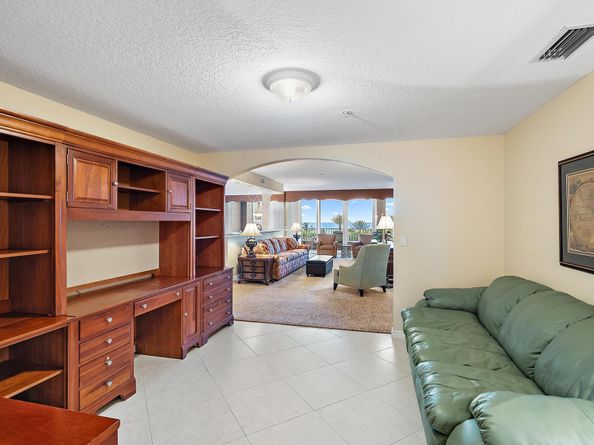 700 Ocean Royale 302 Way 302, Juno Beach FL 33408