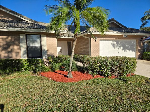 7219 NW 43rd St, Coral Springs FL 33065