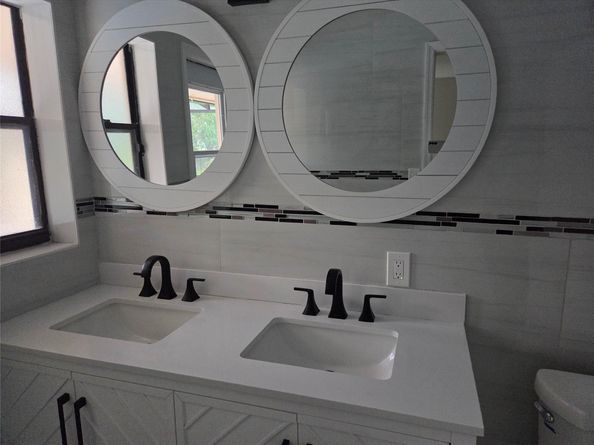 7219 NW 43rd St, Coral Springs FL 33065