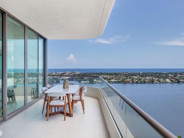 200 Arkona Court 2101, West Palm Beach FL 33401