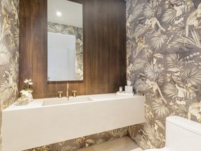 200 Arkona Court 2101, West Palm Beach FL 33401