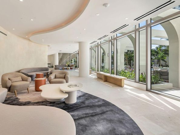 200 Arkona Court 2101, West Palm Beach FL 33401