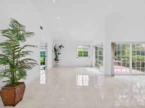 6105 Via Laguna Lane, Boca Raton FL 33433