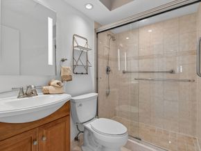 6105 Via Laguna Lane, Boca Raton FL 33433
