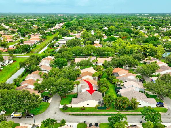 6105 Via Laguna Lane, Boca Raton FL 33433