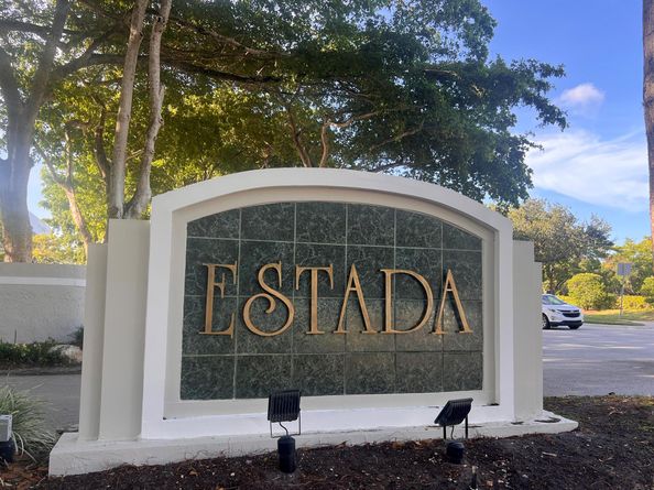 6105 Via Laguna Lane, Boca Raton FL 33433