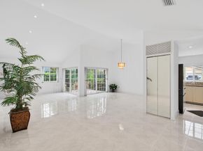 6105 Via Laguna Lane, Boca Raton FL 33433