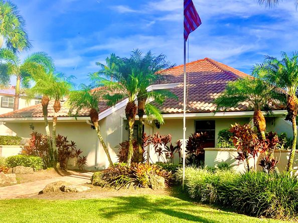 6105 Via Laguna Lane, Boca Raton FL 33433