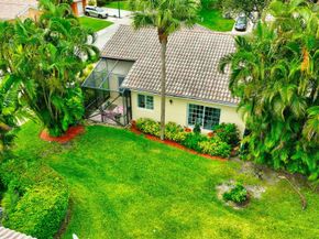 6105 Via Laguna Lane, Boca Raton FL 33433