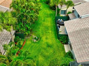 6105 Via Laguna Lane, Boca Raton FL 33433