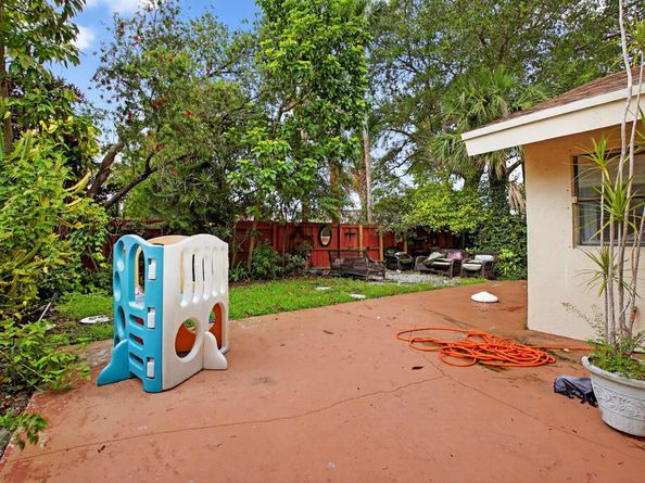 7576 E Sierra Terrace E, Boca Raton FL 33433