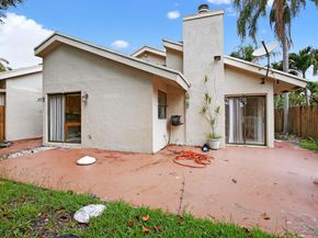 7576 E Sierra Terrace E, Boca Raton FL 33433