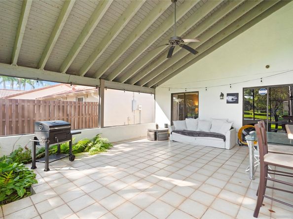 2177 Montpeliar, Weston FL 33326
