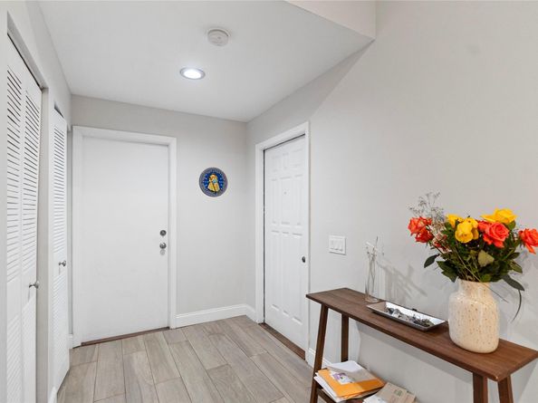 2177 Montpeliar, Weston FL 33326