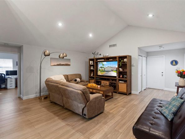 2177 Montpeliar, Weston FL 33326