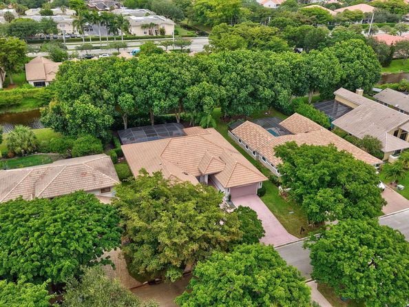 12055 Classic Dr, Coral Springs FL 33071