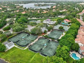 12055 Classic Dr, Coral Springs FL 33071