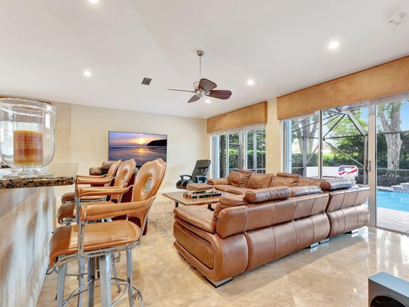 12055 Classic Dr, Coral Springs FL 33071