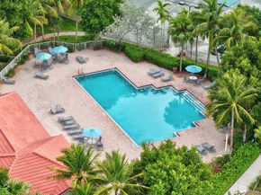 12055 Classic Dr, Coral Springs FL 33071