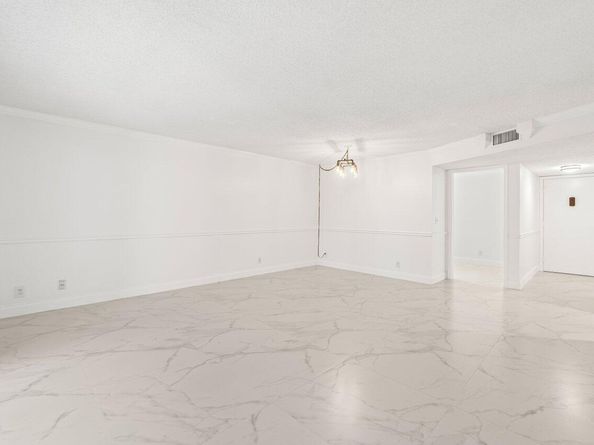 22615 SW 66th Avenue 310, Boca Raton FL 33428